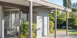 Stunning Mid-Century Modern 4 BR 3 BA with Bonus Room and Office Gallery 62