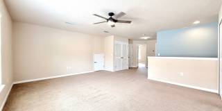 Spacious 4BR Home with Solar Panels, Downstairs Primary & Fenced Yard Gallery 34