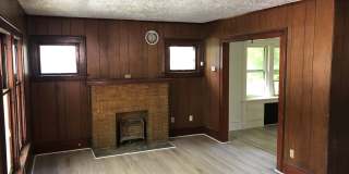 Spacious 4-Bedroom Home for Lease in Akron Gallery 3