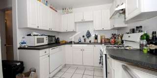 Charming 4 Bedroom -No Broker Fee Gallery 5