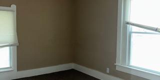 Charming 3-Bedroom Property in Prime Location Gallery 31