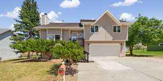 4 BED | 2 BATH | DOUBLE GARAGE | WEST Gallery 1