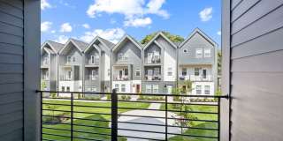 Three-story townhome offers a spacious layout with 3 BR and 3.5 bathroom in Nashville Gallery 15