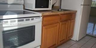 3670 SW 10th St Gallery 2