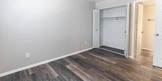 Pickwick Farms Apartments Gallery 15