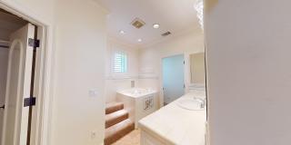 Spacious 4-bedroom 4.5 bath Home in a Gated Complex Gallery 56