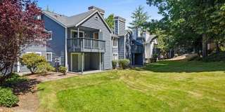 Avana Hamptons Gallery 23