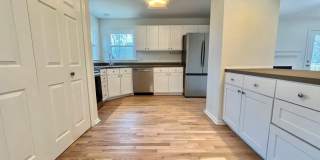 Updated 3 Bed, 2.5 Bath Single Family Home Gallery 12