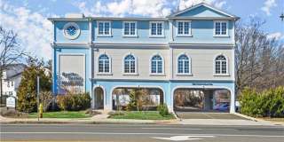 550 Connecticut Avenue Gallery 16