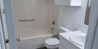 705 S JACKSON ST APT 11 Gallery 36