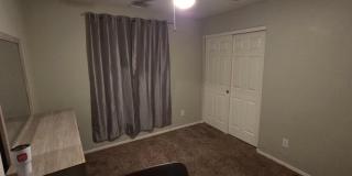 4717 E Redfield Road Gallery 9