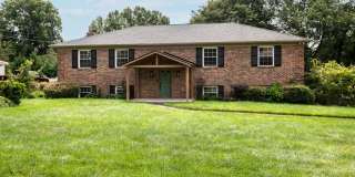 Knoxville 37934 - 4 bedroom 3 bath - call Ryan Fogarty 865-333-4840 Gallery 1