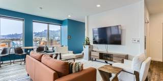 Vercanta Riverfront Gallery 22