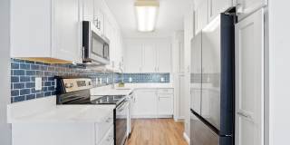 5901 MOUNT EAGLE Drive Gallery 18