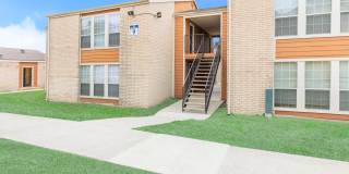 Hilltop Oaks Apartments Gallery 9