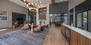 Cove at Covington Center - Apartments & Townhomes Gallery 5