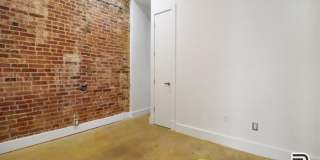 753 Lexington Avenue Gallery 3