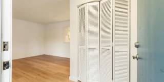 Crestwood Place Gallery 5