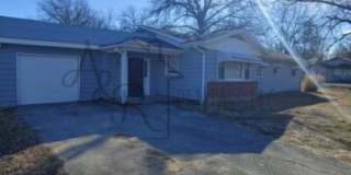 2908 North Michigan Street Gallery 1