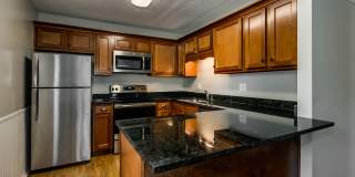 Essex Square Apartments Gallery 4