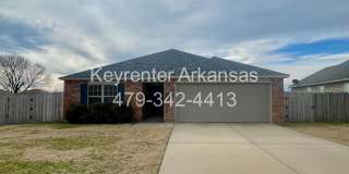 Spacious 3-Bedroom Springdale Home with Fenced Yard Gallery 1