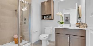 Woodland Square Gallery 12