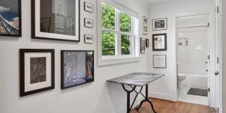 1237 Milton Terrace SE Gallery 28