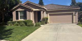 Vibrant 3 bed/2 bath home in West Sac Gallery 1
