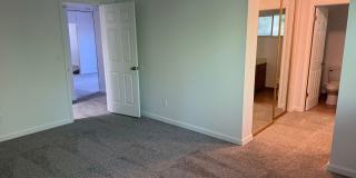 Fair Oaks 2bd/2ba Duplex with Garage Gallery 9
