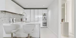 10203 Collins Avenue Gallery 38