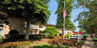 North Shore Gardens Apartments Gallery 27