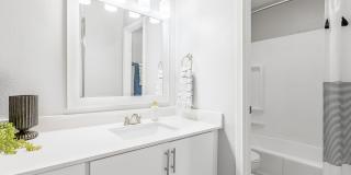 Spring Creek of Edmond Apartments Gallery 7