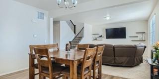 Beautiful Home in Windsor Gallery 9