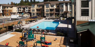 Avalon North Creek Gallery 26