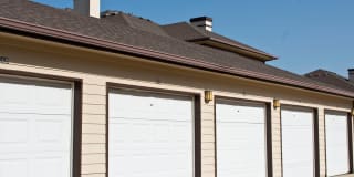 Estate Villas at Krum Gallery 28