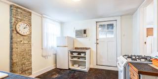 211 1/2 Audubon St Gallery 5