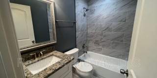 2062 Hollywood Drive Gallery 12