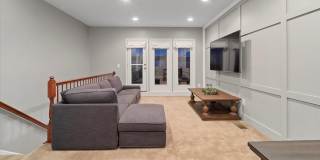 852 REGENTS Square unit: 343 Gallery 21