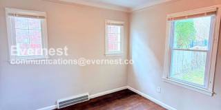 5747 Lakepointe Street Gallery 13