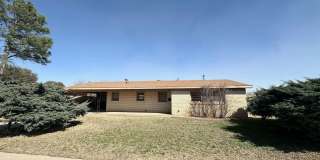 House Ready to Rent ASAP! Corner Lot! Gallery 1