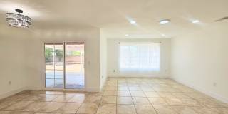 Single Story Senior Home 55+ community- Newly Remodeled- Ready To Move In. Gallery 6