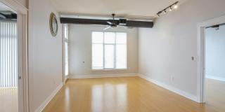 535 S Upper Street Gallery 6