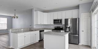 624 MCCOMB Place Gallery 1