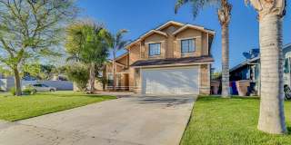 Gorgeous 2 Story Home Fully Upgraded – Move-In Ready!- 4 bedroom 3 bath Gallery 3