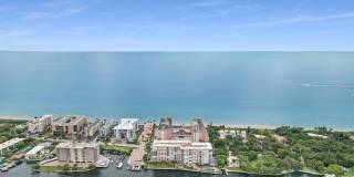 1147 Hillsboro Mile Gallery 36