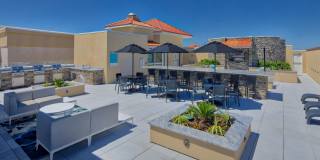 Aqua on 25th Gallery 26