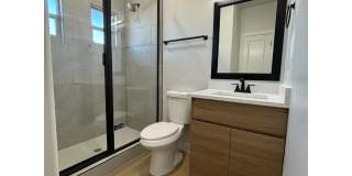 5940 Cadiz Street Gallery 3