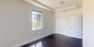 632 NE 20th Street Gallery 19