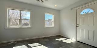 3 Bedroom / 2 Bath Home - Bespoke Elegance in the University District! Gallery 11