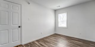 405 W Brooks Gallery 5